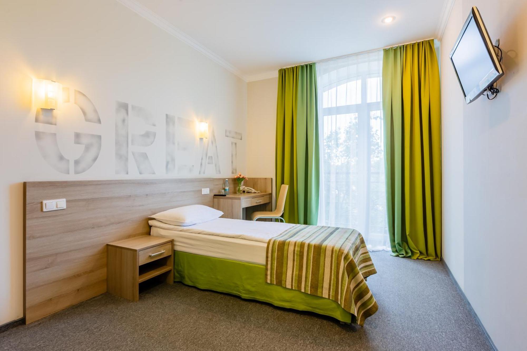 Practicotel Kiev Extérieur photo