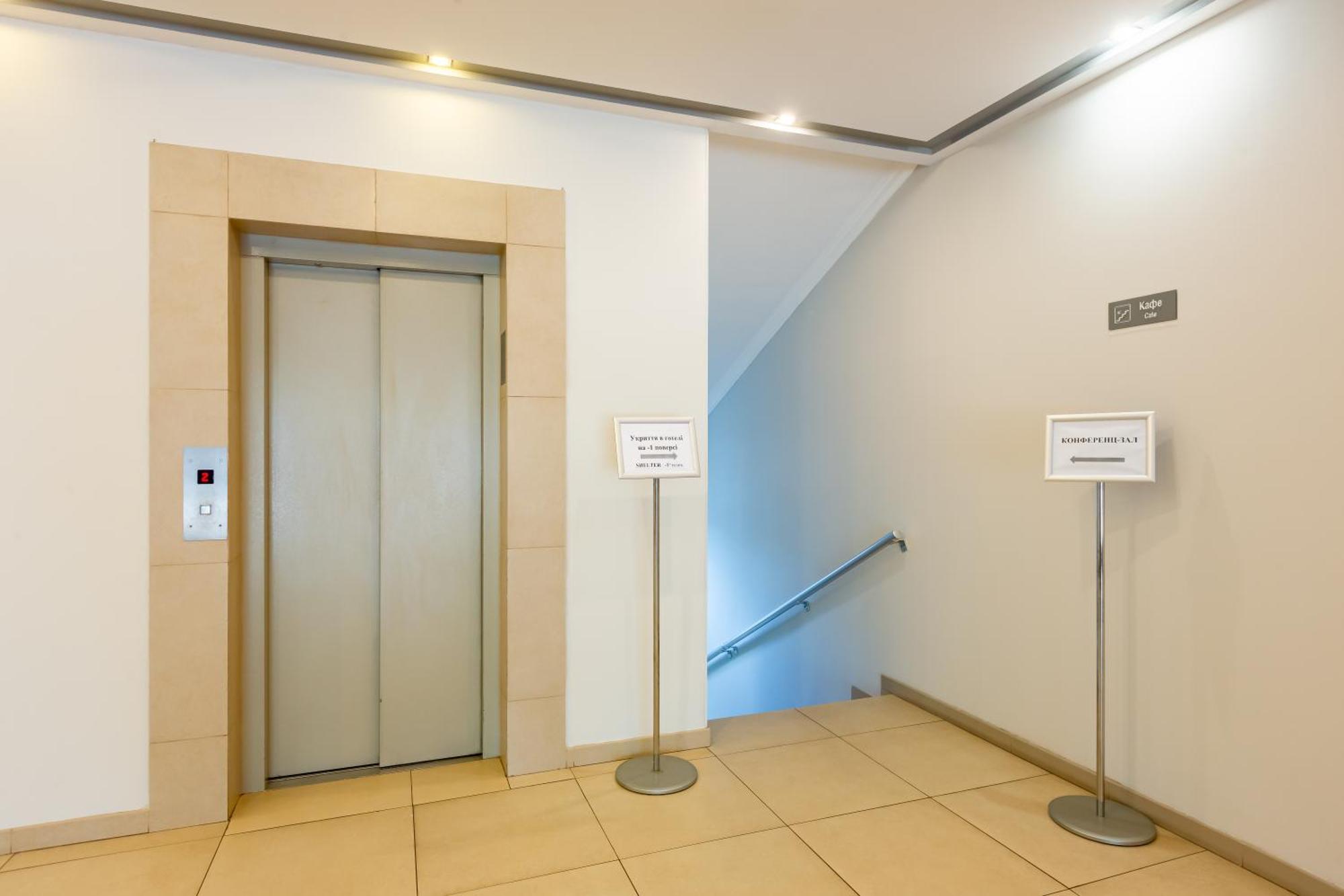 Practicotel Kiev Extérieur photo