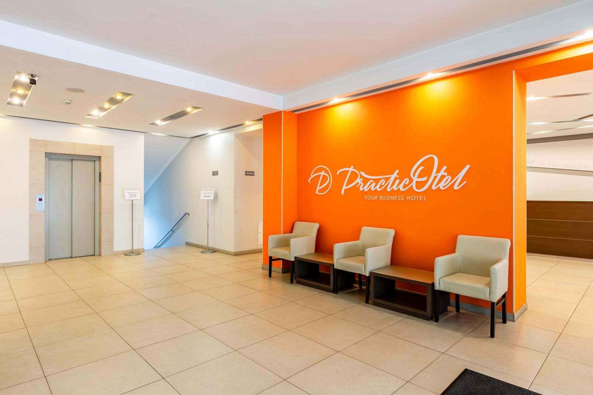 Practicotel Kiev Extérieur photo